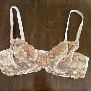 Wacoal Intimates Bra Lingerie‎ 34B Lace Sheer Sexy Victorian Bridal Wedding